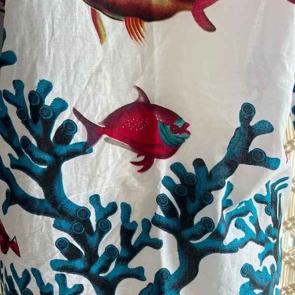 Soft Surroundings White and Red Fish Print Tunic - Picture 7 of 10